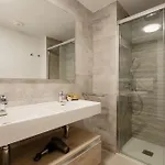 Lejlighed Luxurious 2 Bedroom Close To The In Estepona