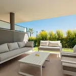 Luxurious 2 Bedroom Close To The In * Estepona
