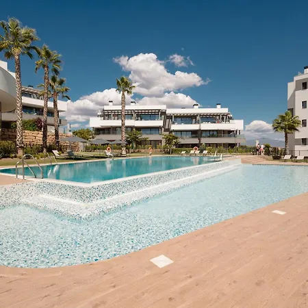 Lägenhet Luxurious 2 Bedroom Close To The In