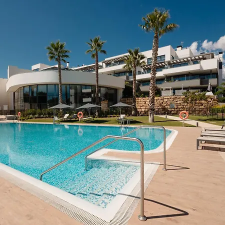 Luxurious 2 Bedroom Close To The In Apartament Estepona