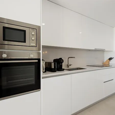 Luxurious 2 Bedroom Close To The In Estepona