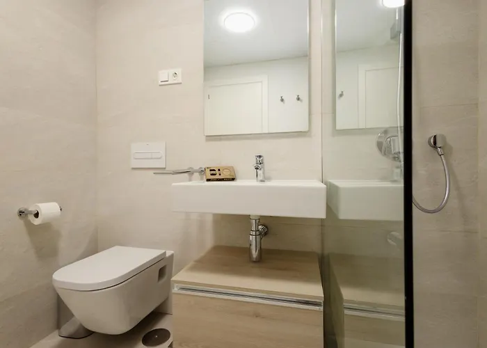 Lägenhet Luxurious 2 Bedroom Close To The In Estepona