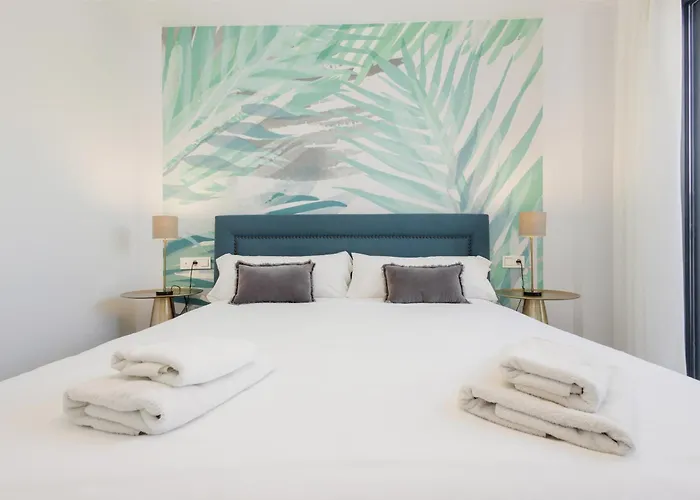 Luxurious 2 Bedroom Close To The In * Estepona