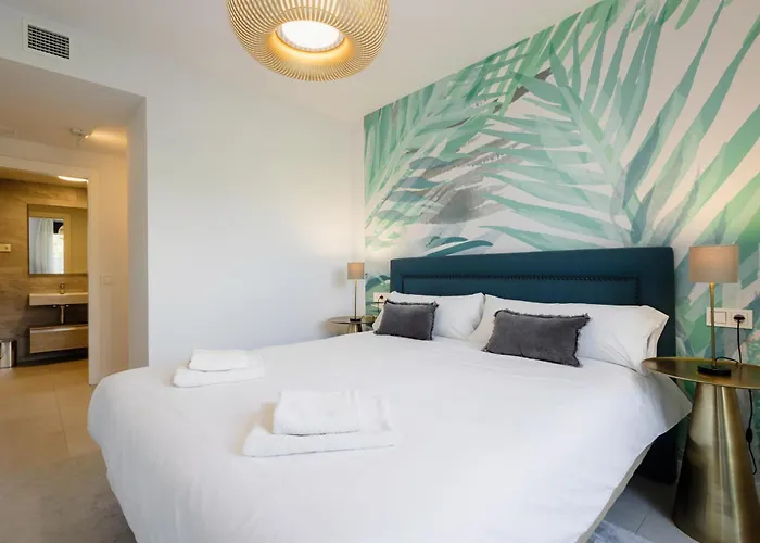 Luxurious 2 Bedroom Close To The In Lägenhet Estepona